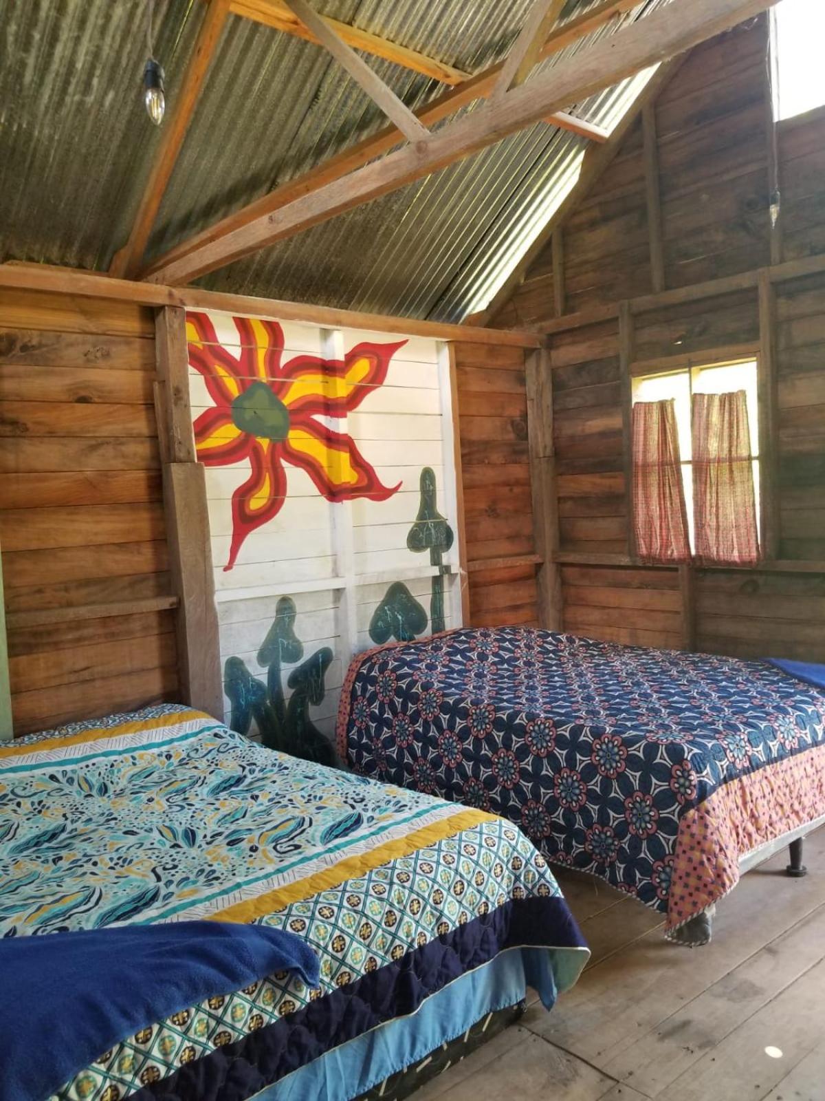 Ch'I Bocol Community Hostel Lanquin Luaran gambar