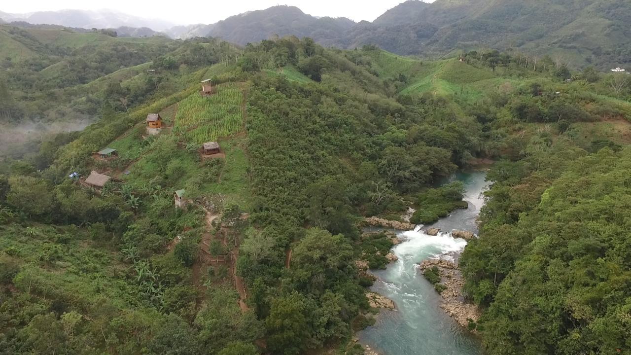 Ch'I Bocol Community Hostel Lanquin Luaran gambar